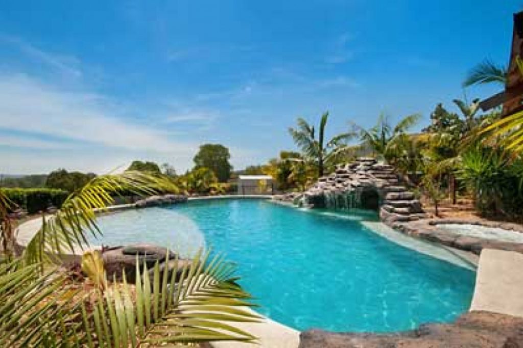 Evans & Evans Pools - Queensland Pool and Outdoor Design